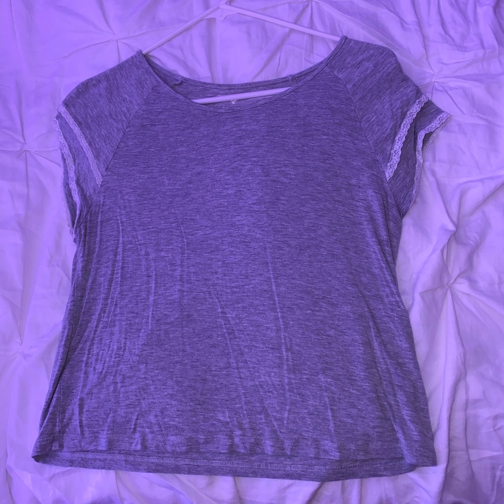 grey blouse